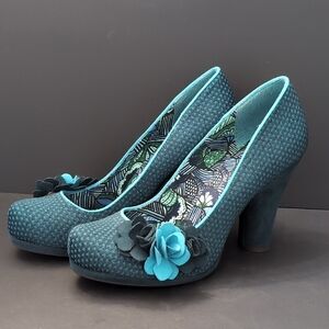 Ruby Shoo Court Block Heels Teal/Blue Floral Suede Woman's Shoes,Size 9US.